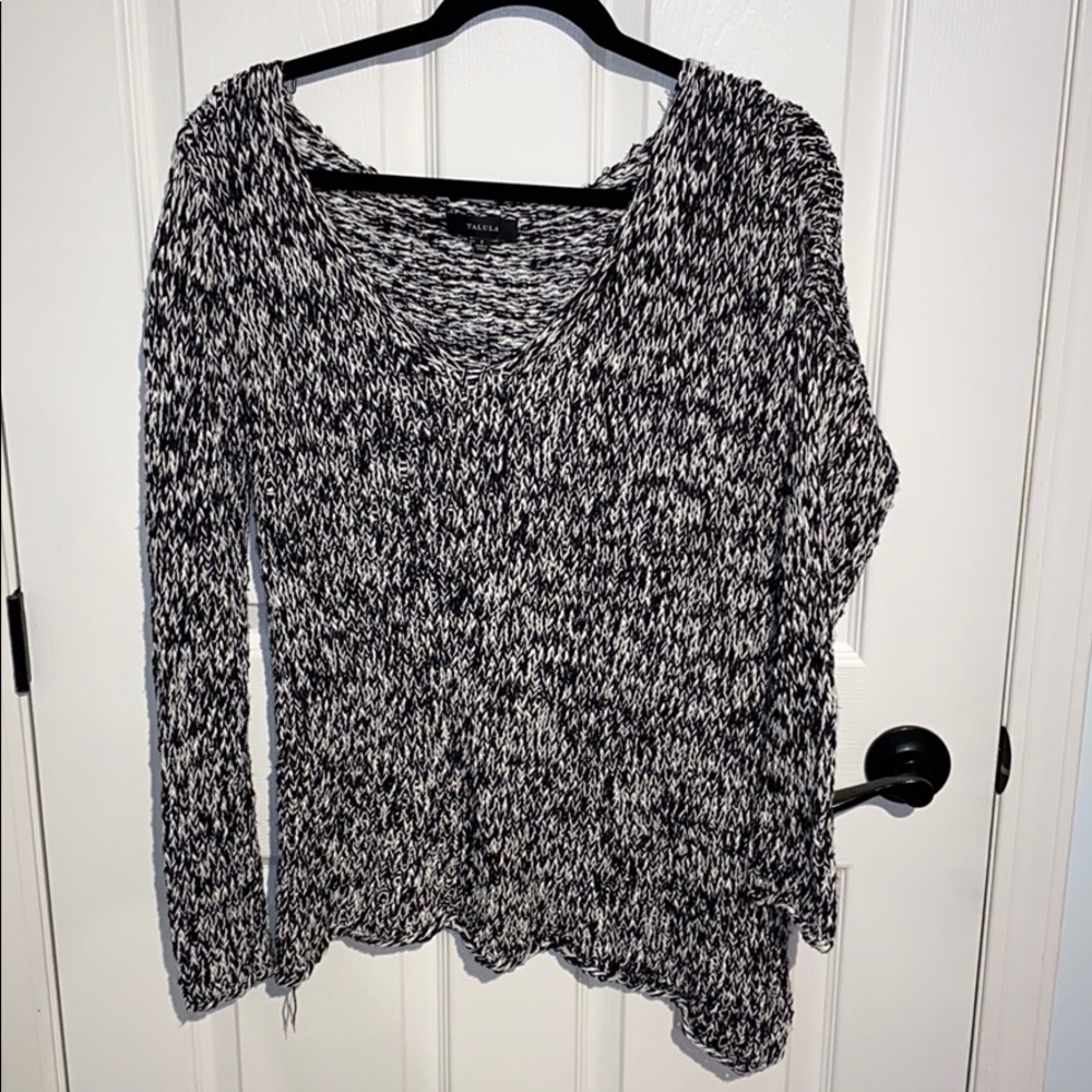 Great long sleeve from aritzia